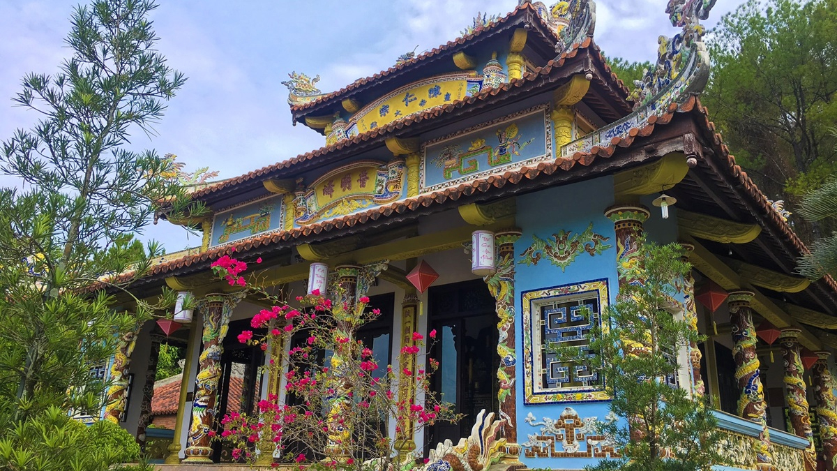 Trung tâm văn hóa Huyền Trân - Đền thờ Huyền Trân công chúa, Huế, Thừa  Thiên Huế