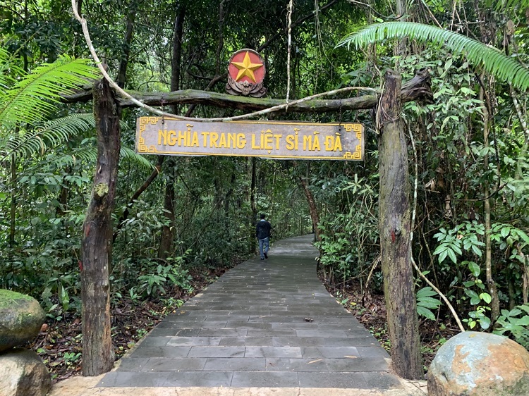 Về thăm căn cứ Trung ương Cục miền Nam tại rừng Mã Đà | baotintuc.vn