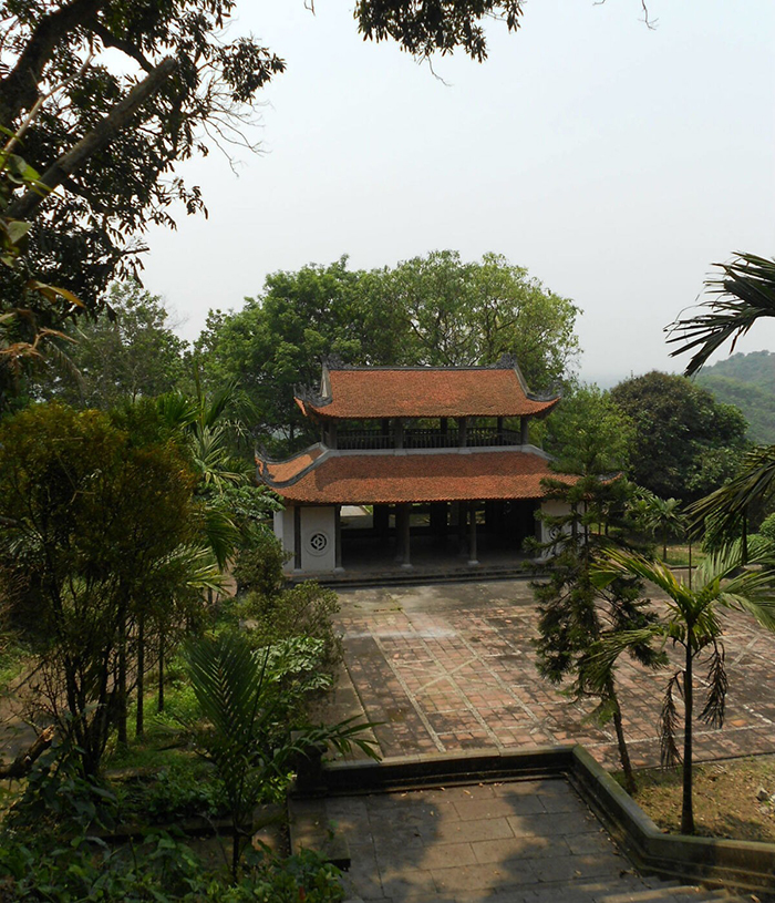 Chùa Long Đọi Sơn - Khám phá vẻ đẹp ngôi chùa 900 năm tuổi