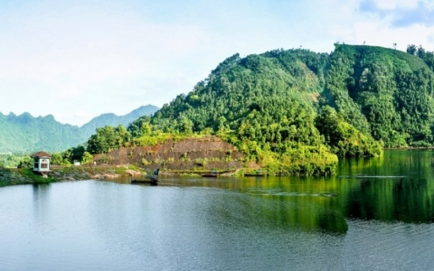 Hồ Ly "Tuyệt tình cốc" Phú Thọ