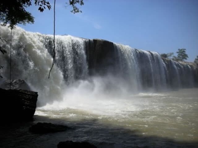 Phát hiện thác Xung Khoeng – thác nước đẹp có 1-0-2 của Gia Lai