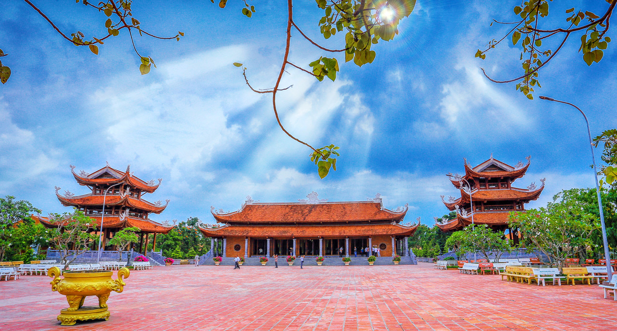 Thiền Viện Trúc Lâm Phương Nam điểm du lịch tâm linh nổi tiếng Cần Thơ