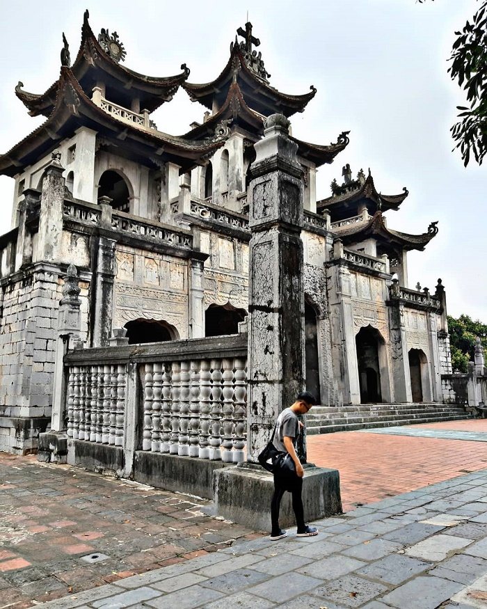 Khám phá kiến trúc độc lạ có 1-0-2 ở nhà thờ đá Phát Diệm, Ninh Bình