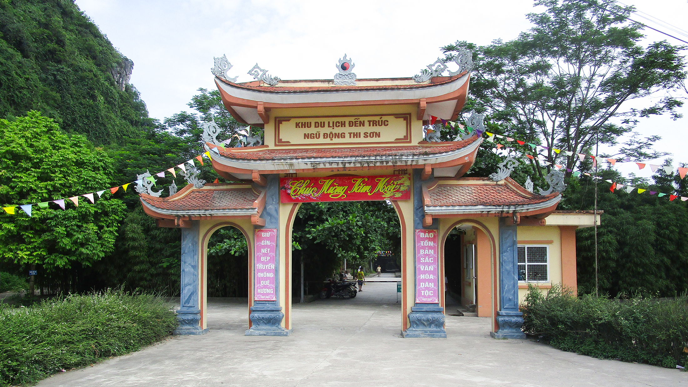Khu du lịch Đền Trúc – Ngũ Động Thi Sơn, Kim Bảng, Hà Nam