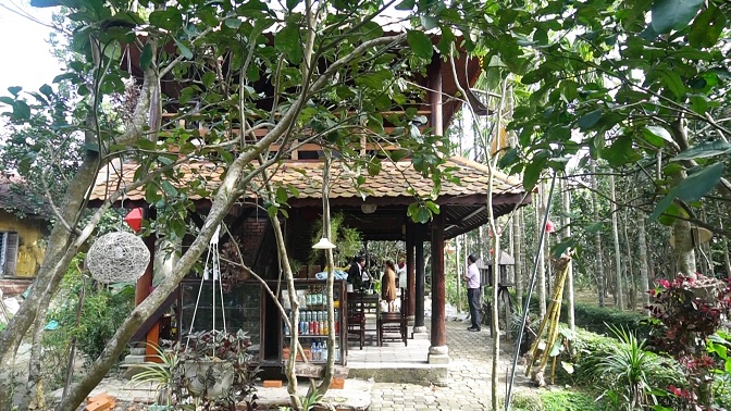 Nhà vườn Lương Quán - Nguyệt Biều Huế điểm du lịch hấp dẫn bên dòng sông  Hương thơ mộng | Thời Đại