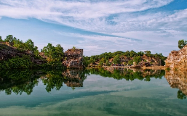 Khám phá phong cảnh hữu tình hồ Tà Pạ - "TUYỆT TÌNH CỐC" miền Tây