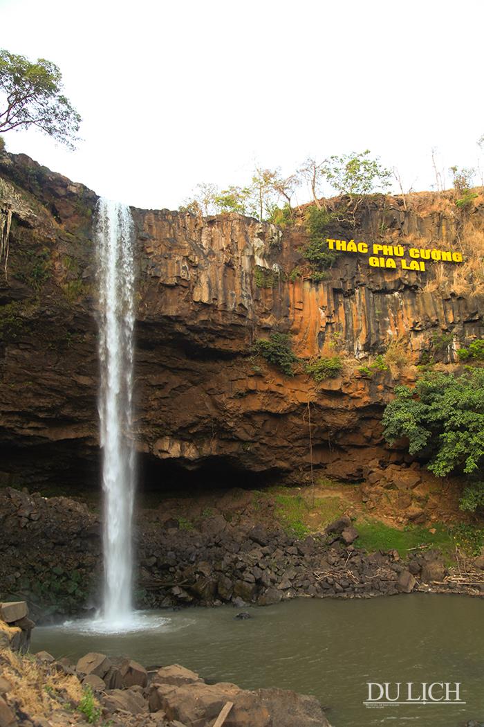 Ghé thăm thác Phú Cường | Tạp chí du lịch